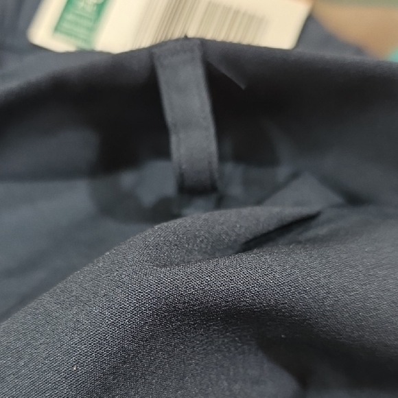 32 Degrees Women's Navy High Waist Shorts - Picture 10 of 11